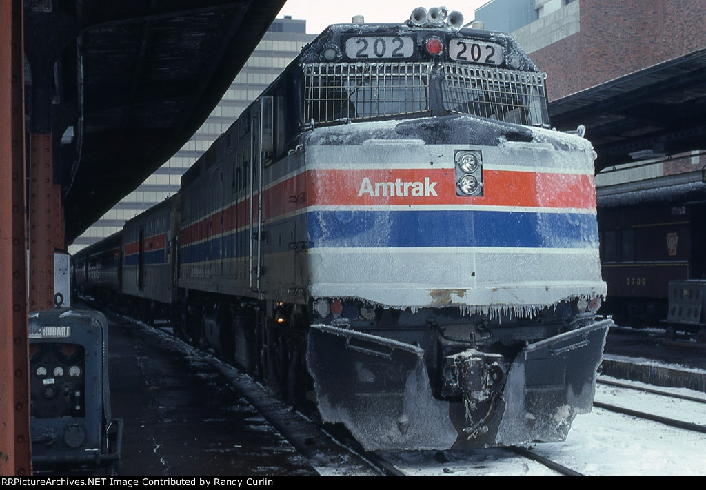 AMTK 202 with icicles